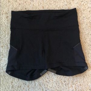 Lululemon compression shorts